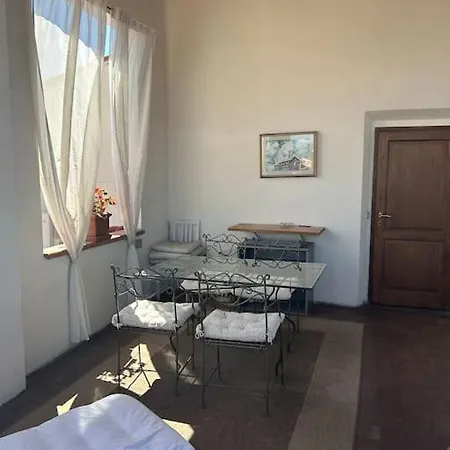 Appartement L'insolita 28 By Florencehospitality Com