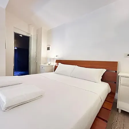 L'insolita 28 By Florencehospitality Com Appartamento