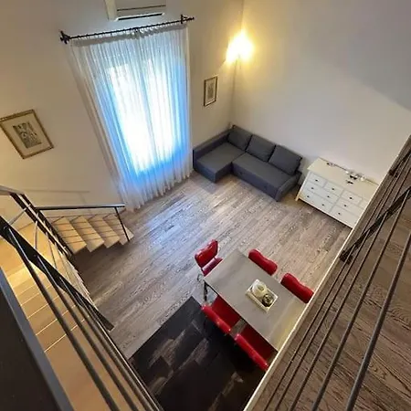 L'insolita 28 By Florencehospitality Com Appartamento
