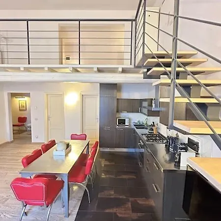 L'insolita 28 By Florencehospitality Com Appartamento