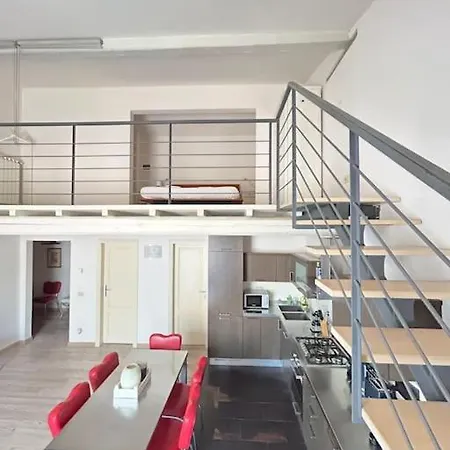 Appartamento L'insolita 28 By Florencehospitality Com Firenze