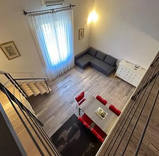 L'insolita 28 By Florencehospitality Com Apartmán