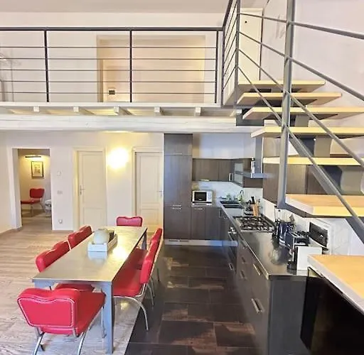 L'insolita 28 By Florencehospitality Com Apartmán